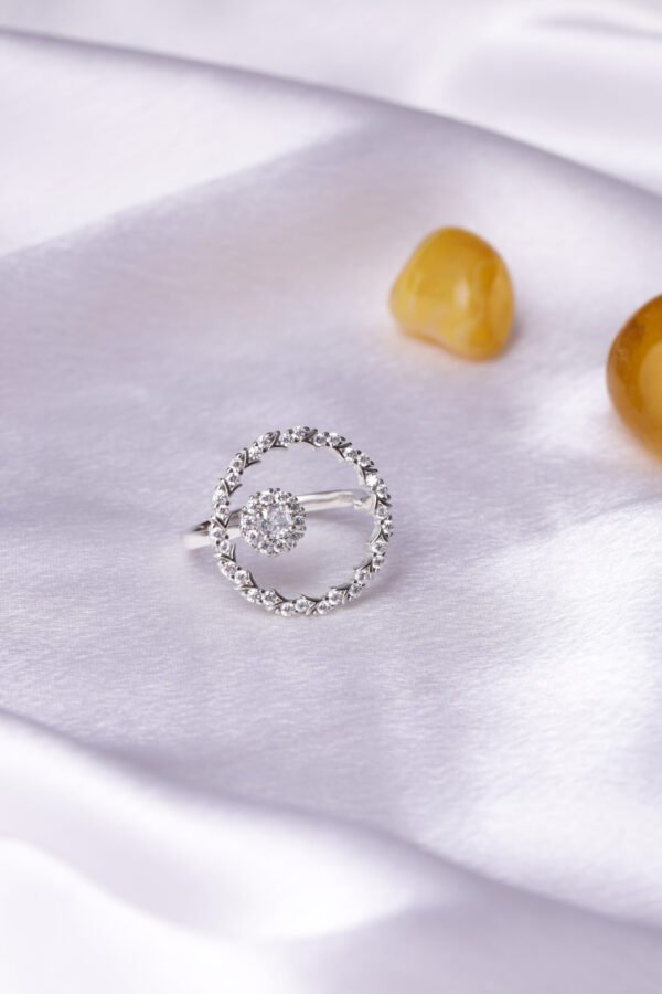 Silk Classic Zircon Ring For Her